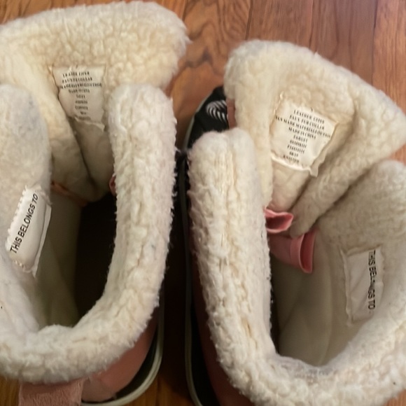 Cat & Jack Target Pink Winter Boots Size 3 - Picture 7 of 9
